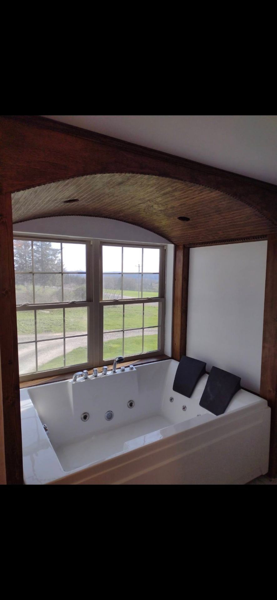 Custom jacuzzi tub installation